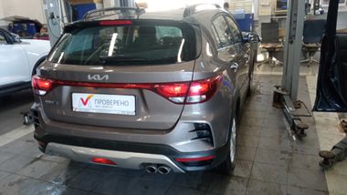 KIA Rio X 2021 года, 33 922 км - вид 3