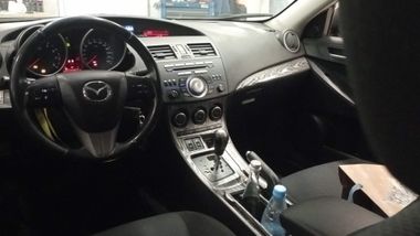 Mazda 3 2010 года, 232 168 км - вид 5