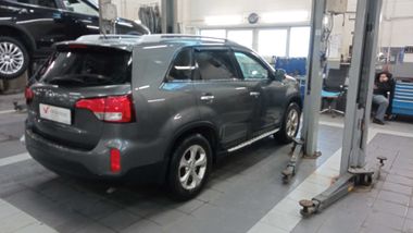 Kia Sorento 2015 года, 141 000 км - вид 3