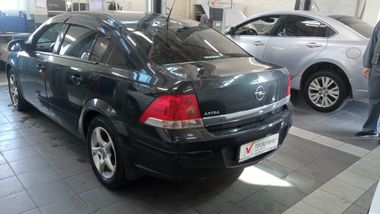 Opel Astra 2013 года, 248 827 км - вид 4