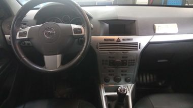 Opel Astra 2013 года, 248 827 км - вид 5