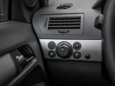 Opel Astra 2013 года, 248 827 км - вид 10