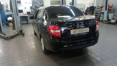 ВАЗ (LADA) Granta 2018 года, 200 000 км - вид 4