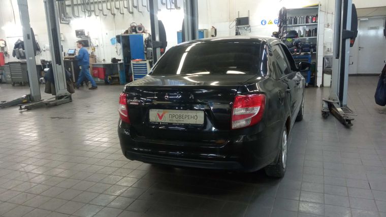 ВАЗ (LADA) Granta 2018 года, 200 000 км - вид 3
