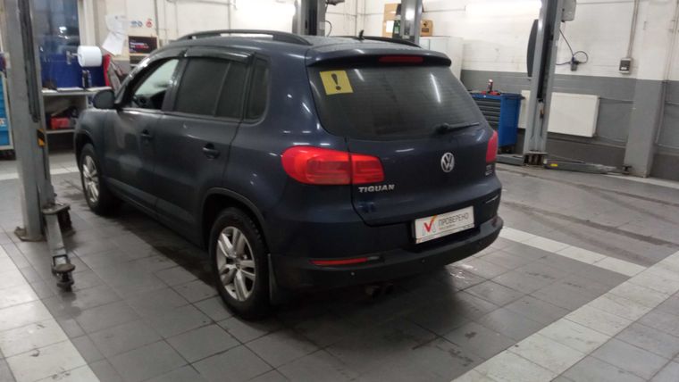 Volkswagen Tiguan 2014 года, 184 000 км - вид 4