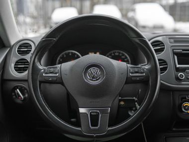 Volkswagen Tiguan 2014 года, 184 000 км - вид 6