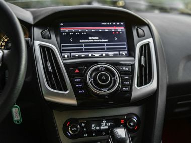 Ford Focus 2014 года, 96 243 км - вид 7