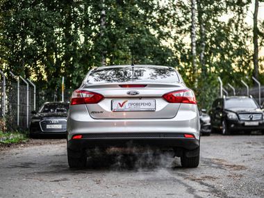 Ford Focus 2014 года, 96 243 км - вид 4