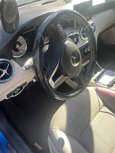 Mercedes-Benz A-класс 2014 года, 153 830 км - вид 5