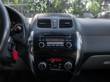 Suzuki SX4 2012 года, 290 000 км - вид 7