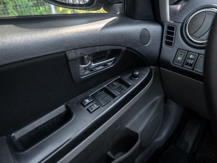 Suzuki SX4 2012 года, 290 000 км - вид 9