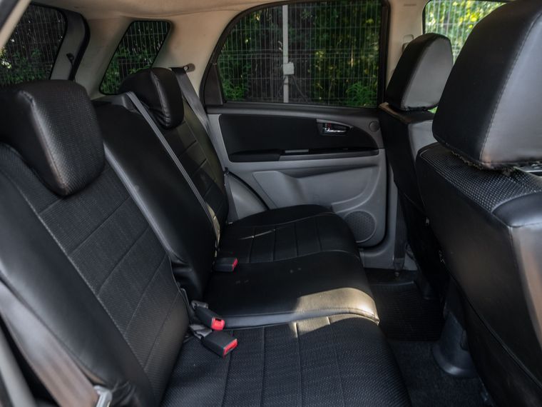 Suzuki SX4 2012 года, 290 000 км - вид 10