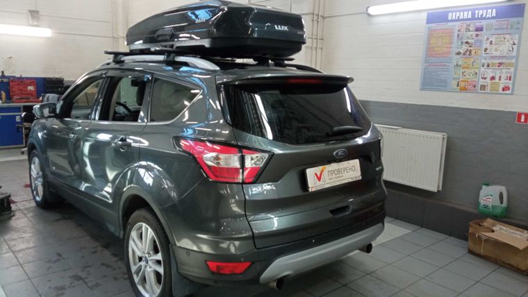 Ford Kuga 2017 года, 157 804 км - вид 4