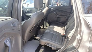 Ford Kuga 2017 года, 157 804 км - вид 19