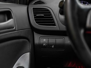 Hyundai Solaris 2016 года, 219 740 км - вид 9