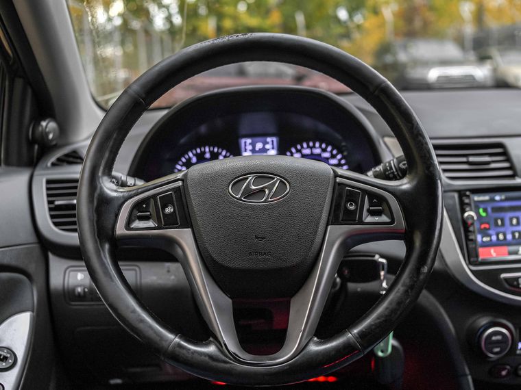 Hyundai Solaris 2016 года, 219 740 км - вид 6