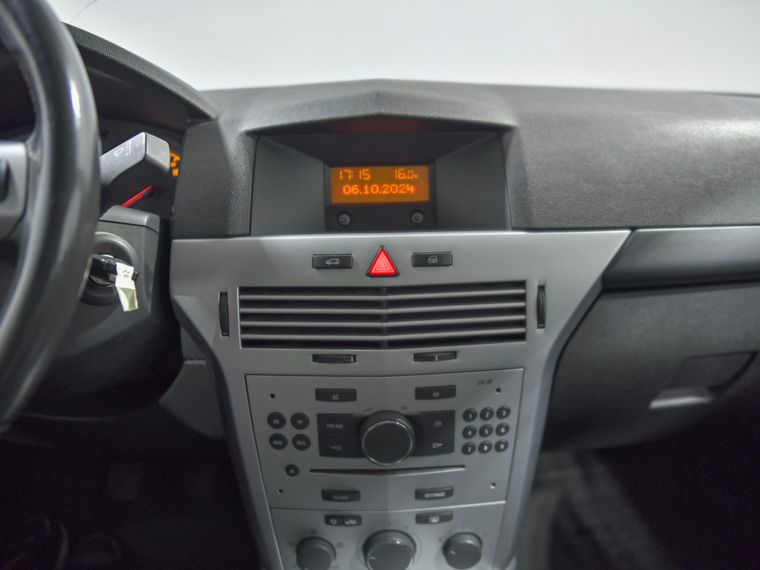 Opel Astra 2010 года, 248 394 км - вид 9