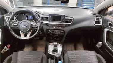 Kia Ceed 2019 года, 86 500 км - вид 5