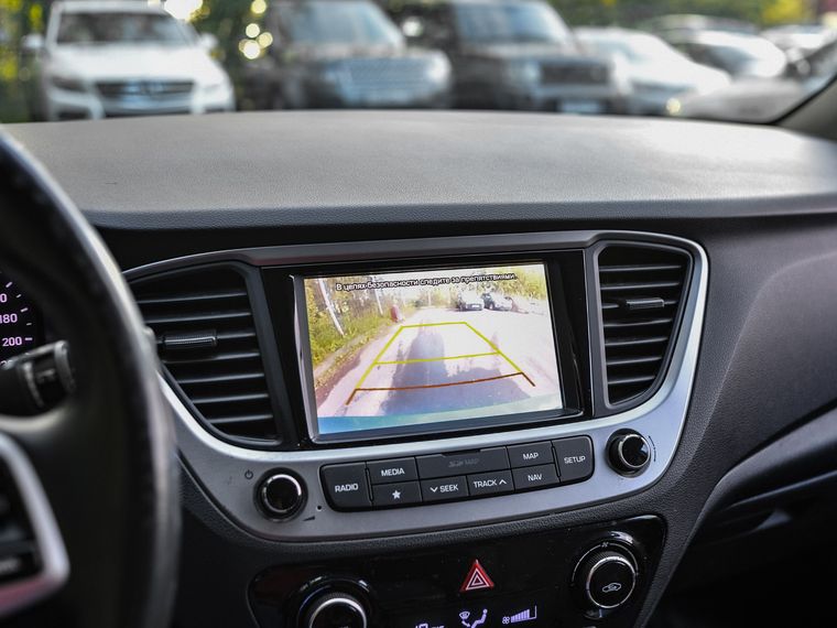 Hyundai Solaris 2017 года, 160 900 км - вид 9