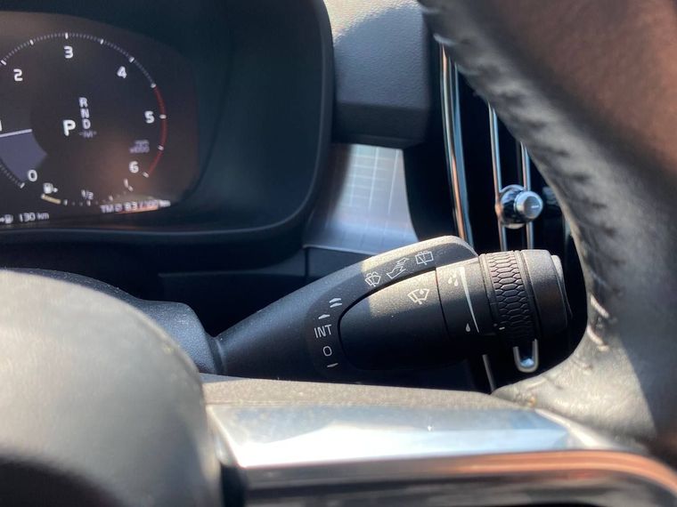 Volvo XC40 2019 года, 112 332 км - вид 11