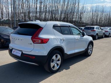 Volvo XC40 2019 года, 112 332 км - вид 4