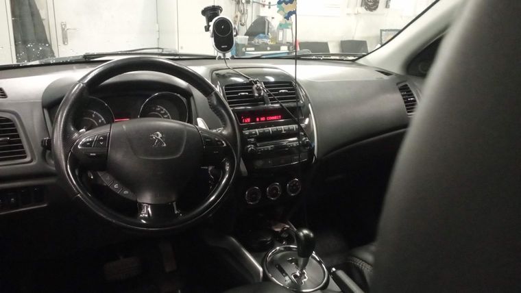 Peugeot 4008 2012 года, 205 371 км - вид 5