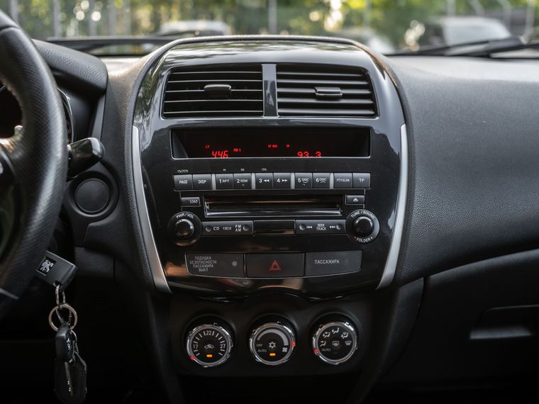 Peugeot 4008 2012 года, 205 371 км - вид 10