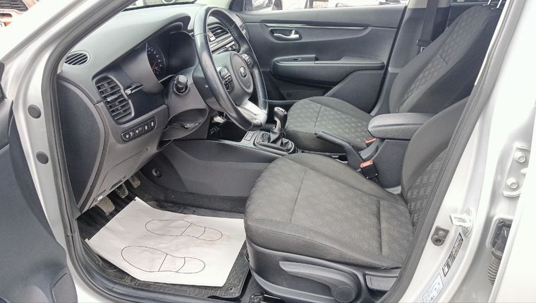 KIA Rio 2017 года, 163 630 км - вид 16