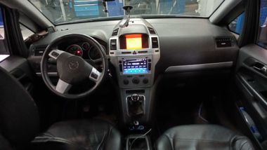 Opel Zafira 2012 года, 162 630 км - вид 5