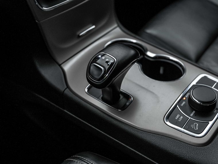 Jeep Grand Cherokee 2014 года, 224 199 км - вид 10