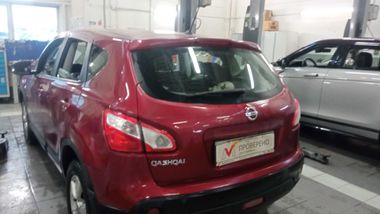 Nissan Qashqai 2013 года, 160 000 км - вид 4