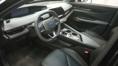 Changan UNI-V 2023 года, 24 579 км - вид 5