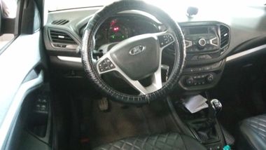 ВАЗ (LADA) Vesta 2019 года, 81 000 км - вид 5