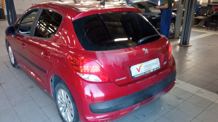 Peugeot 207 2009 года, 212 408 км - вид 4