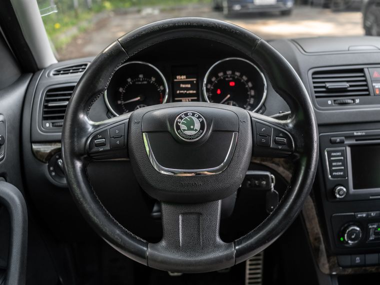 Skoda Yeti 2010 года, 241 500 км - вид 7