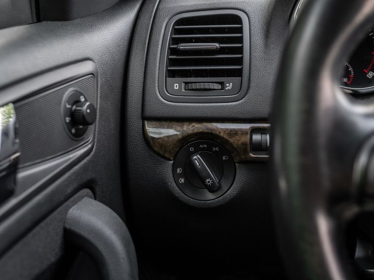 Skoda Yeti 2010 года, 241 500 км - вид 11