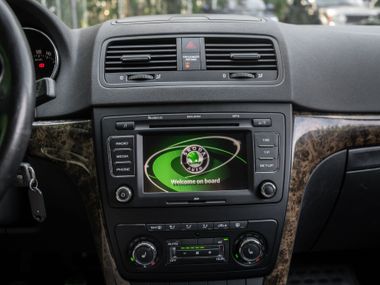 Skoda Yeti 2010 года, 241 500 км - вид 8