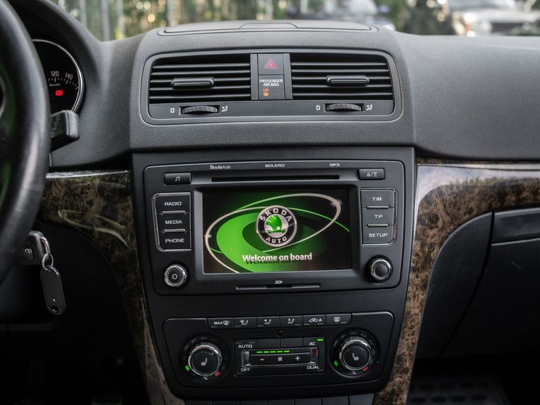Skoda Yeti 2010 года, 241 500 км - вид 8