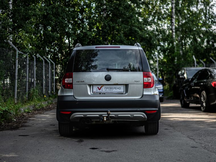 Skoda Yeti 2010 года, 241 500 км - вид 4