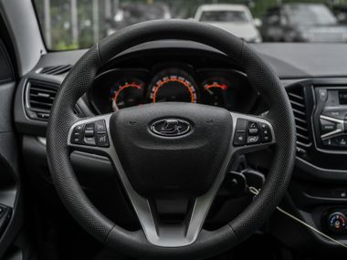ВАЗ (LADA) Vesta 2019 года, 116 826 км - вид 6