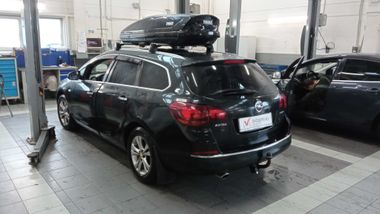 Opel Astra 2013 года, 260 856 км - вид 4