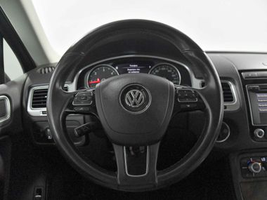 Volkswagen Touareg 2016 года, 248 047 км - вид 10