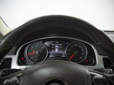 Volkswagen Touareg 2016 года, 248 047 км - вид 7