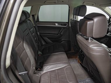 Volkswagen Touareg 2016 года, 248 047 км - вид 16