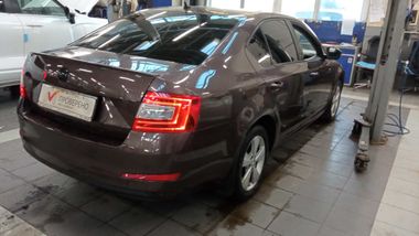 Skoda Octavia 2013 года, 216 388 км - вид 3