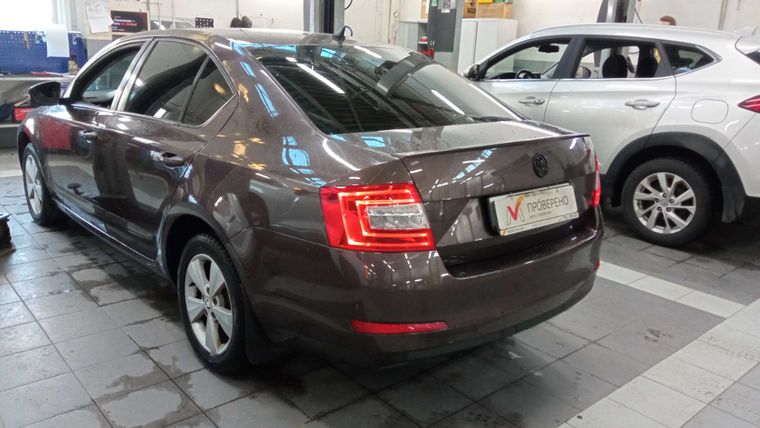 Skoda Octavia 2013 года, 216 388 км - вид 4