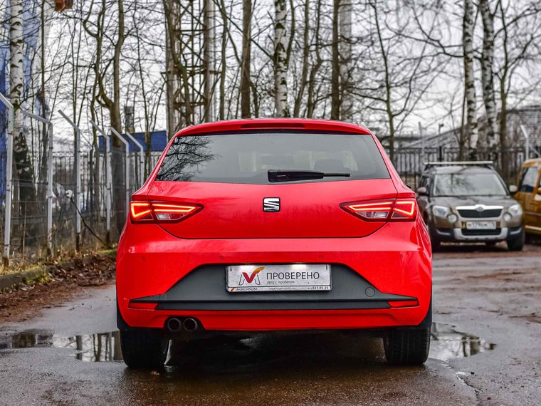 SEAT Leon FR 2014 года, 158 847 км - вид 4
