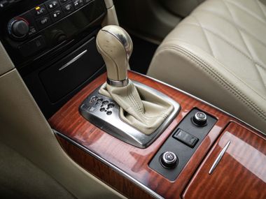 Infiniti QX70 2016 года, 163 861 км - вид 11