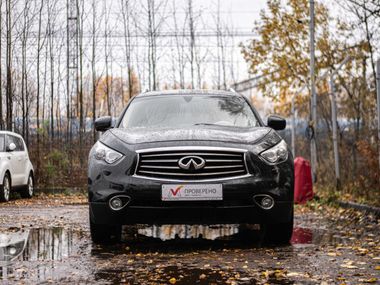Infiniti QX70 2016 года, 163 861 км - вид 3