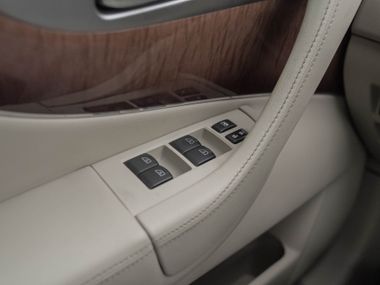 Infiniti QX70 2016 года, 163 861 км - вид 12